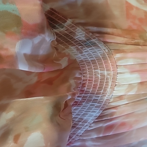 Boston Proper Blurred Bouquet Peasant dress - Picture 6 of 8